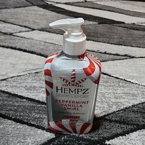 LIMITED EDITION HEMPZ PEPPERMINT VANILLA SWIRL BODY MOISTURIZER